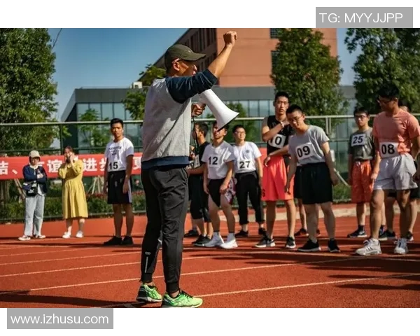 南京极限运动队在极限运动会中的默契配合与精彩表现点评分析